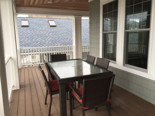 2nd-fl-outdoor-dining-table